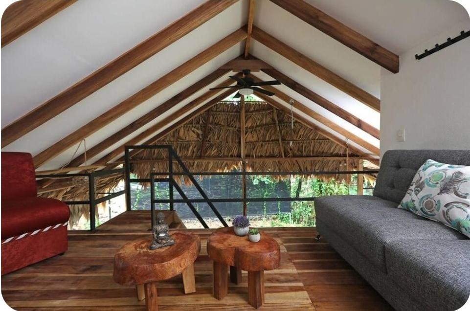 Evolution House Jungle Oasis Villa Hone Creek ภายนอก รูปภาพ