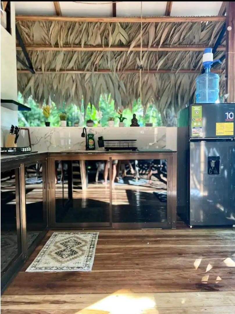 Evolution House Jungle Oasis Villa Hone Creek ภายนอก รูปภาพ