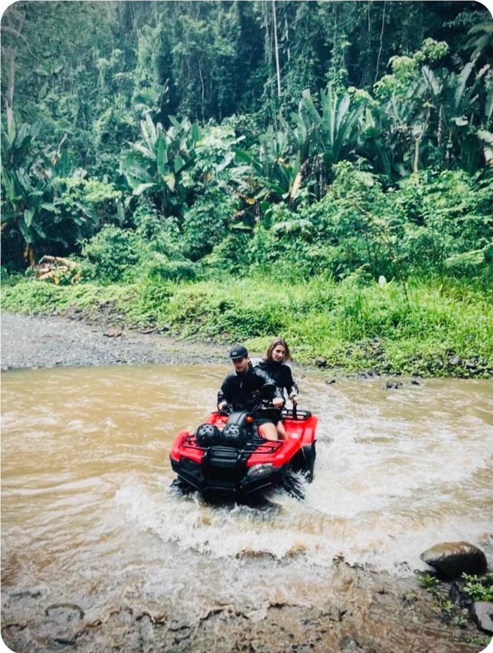 Evolution House Jungle Oasis Villa Hone Creek ภายนอก รูปภาพ
